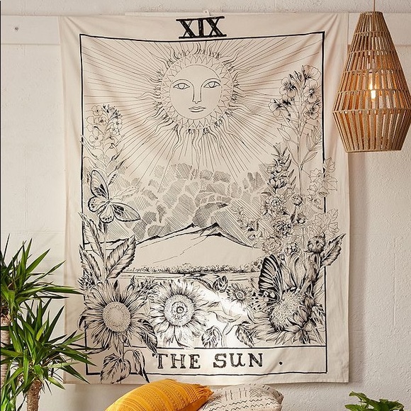 The tarot card sun tapestry - Picture 2 of 2